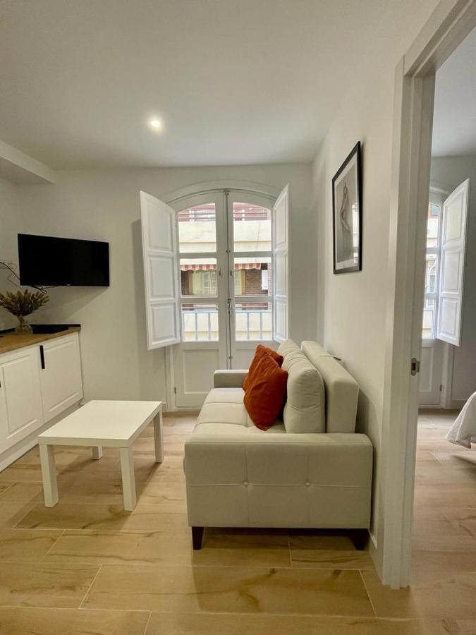 Apartamentos La Hormiga Deluxe 阿德拉 外观 照片
